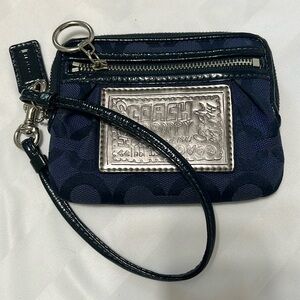 Coach Poppy Wrislet Wallet in Indigo/Purple